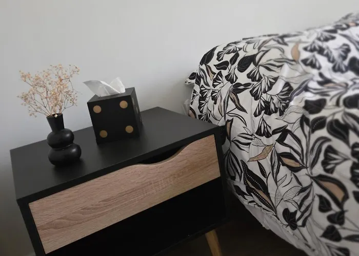 Cosy - Parking - Terrasse ホームステイ *