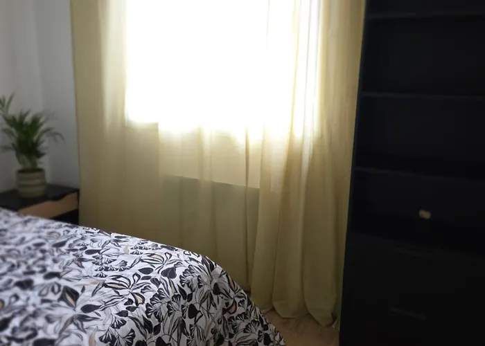 Cosy - Parking - Terrasse ホームステイ